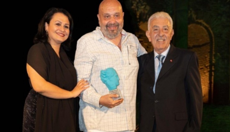 Ahmet Mümtaz'a Uluslararası Ödül!
