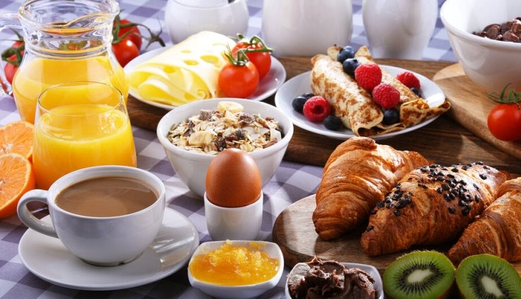 İşte Kahvaltıda Uzak Durmanız Gereken 10 Yiyecek!