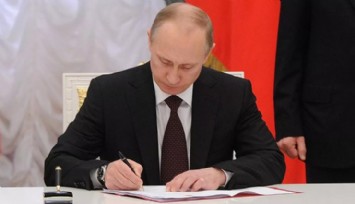 Putin, Federal Yasayı İmzaladı!