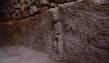 Penisini Tutan Adam Arkeoloji Tarihine Geçti!