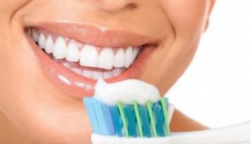 Dişlerimizi Doğru Fırçalıyor muyuz?