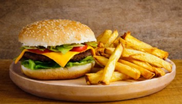 Fast Food Alzheimer Riskini Artırıyor!