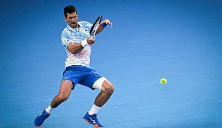 Novak Djokovic Zorlanmadan Yarı Finalde!