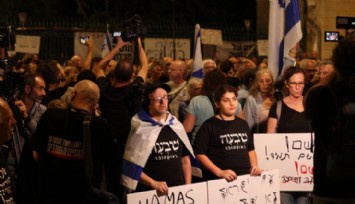 İsrail'de Netanyahu'ya İstifa Çağrısı!