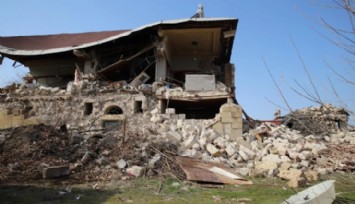 'Zerda' Dizisinin Çekildiği Konak Depremde Yıkıldı!
