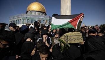 Filistinliler Ramazan'da Mescid-i Aksa'ya Giremeyecek!