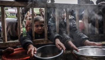Filistin'de 15 Çocuk Açlıktan Öldü!