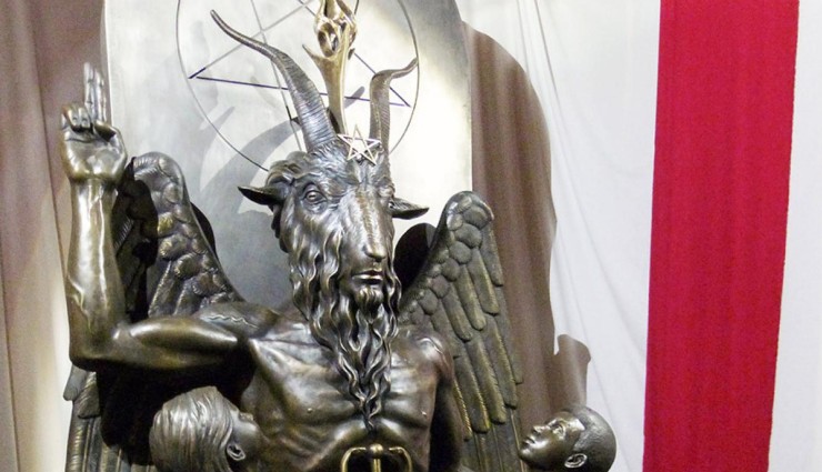 Satanist Tapınağı, Okullara Din Görevlilerini Göndermeye Hazırlanıyor!