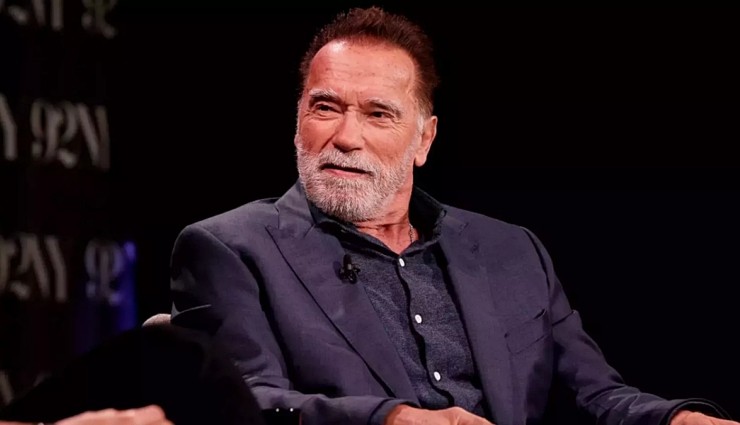 Schwarzenegger Ekranlara Noel Baba Olarak Dönüyor!