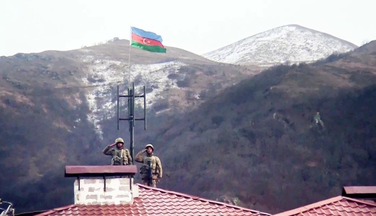 Azerbaycan Basını: 'Ermenistan Sınıra Askeri Yığınak Yapıyor!'