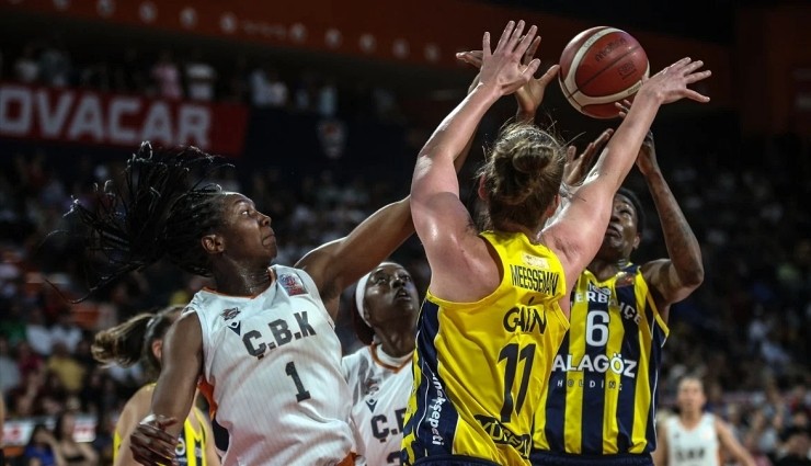 Fenerbahçe, Kadınlar Basketbol Ligi'nde Şampiyon Oldu!