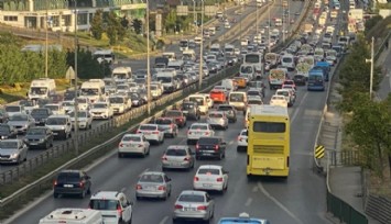 İstanbul'da Trafik Yoğunluğu Yüzde 56'ya Ulaştı!