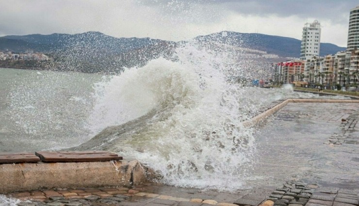 İzmir İçin Fırtına Uyarısı!