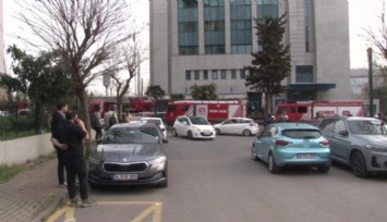 Kadıköy'de Lüks Bir Plazada Yangın!