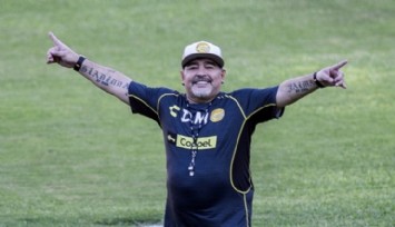 Maduro: Maradona'nın Öldürüldüğüne İnanıyorum!